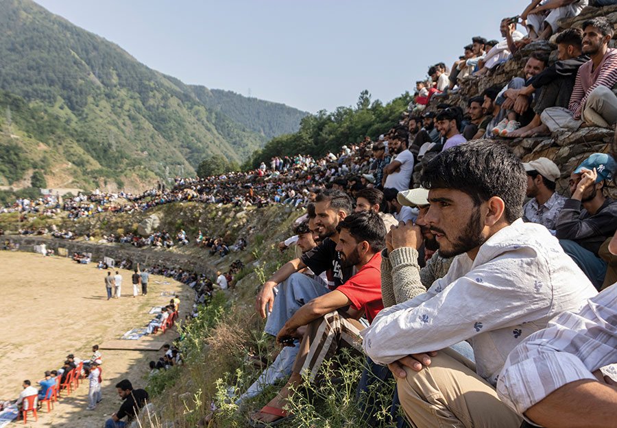 Kashmir’s new commentary box